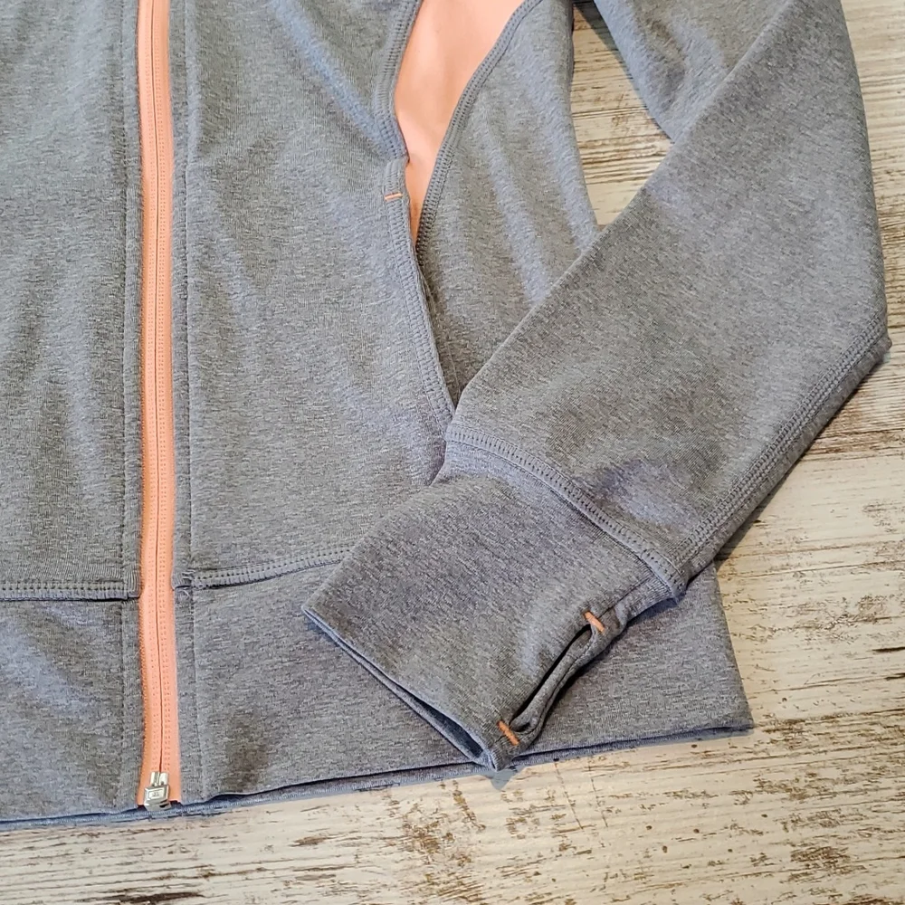Girls Zella Light jacket size medium 8-10 - Picture 3 of 6